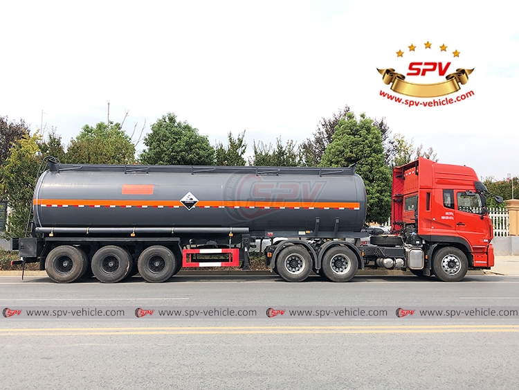 Dilute Nitric Acid  Tank Semitrailer - RS